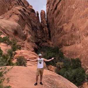 Meet your Posher, Damon